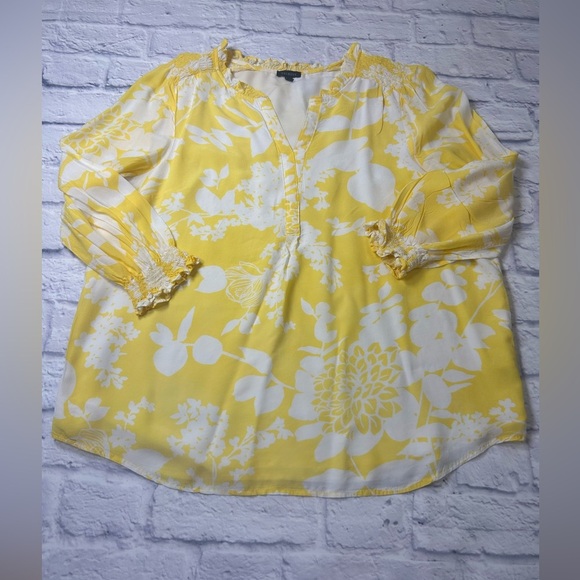 Talbots Yellow and White Floral Long Sleeve Blouse. Size Large. - Picture 1 of 9